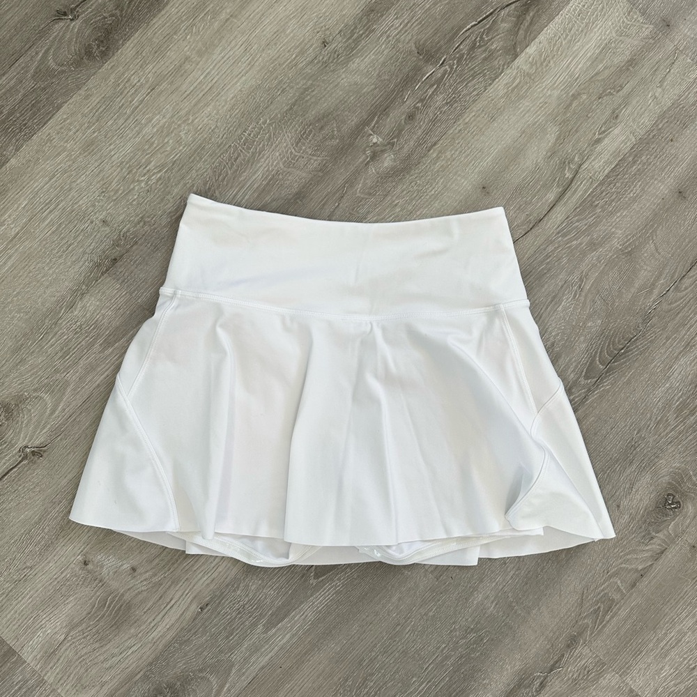 Athleta White Ace Tennis Skort 13 1/2 inches